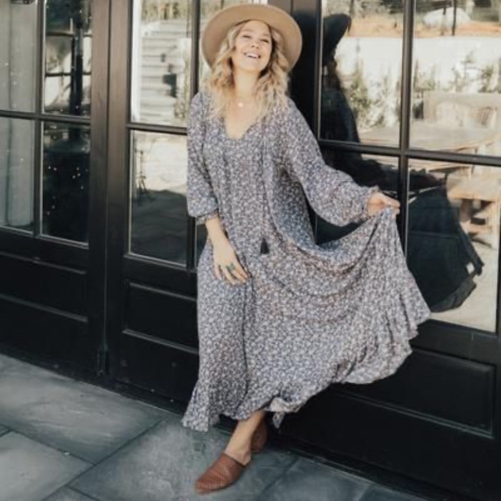 Carly jean “laurel” dress